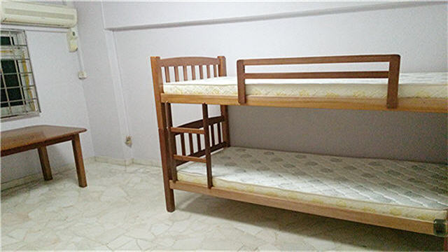 Homestay at Ang Mo Kio. Bedroom 1.
